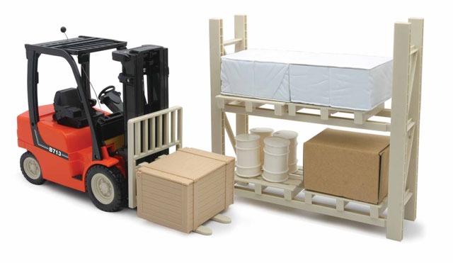 R/C NEWRAY MONTACARGAS CON SET DE TARIMAS 1:14 No. 87865